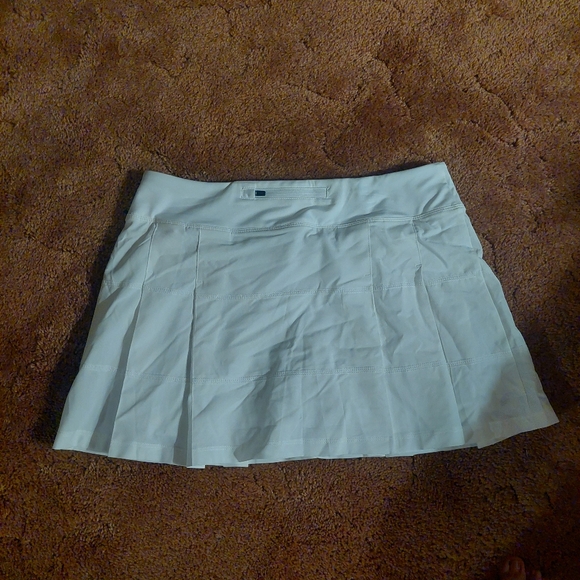 NWT FILA Woven Pleated Tennis Pickleball Skort Built-in Shorts White size Large - Picture 4 of 7